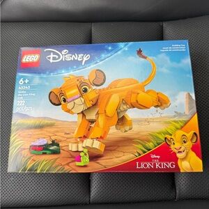 LEGO Disney Orange Simba Cub Building Model
